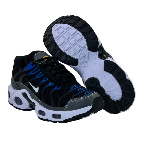Tênis Nike TM - Image 8