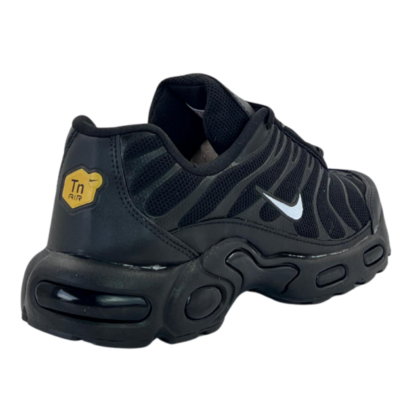 Tênis Nike TM - Image 21
